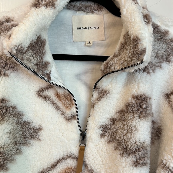 Thread & Supply Fleece Pullover - Small - Picture 2 of 3